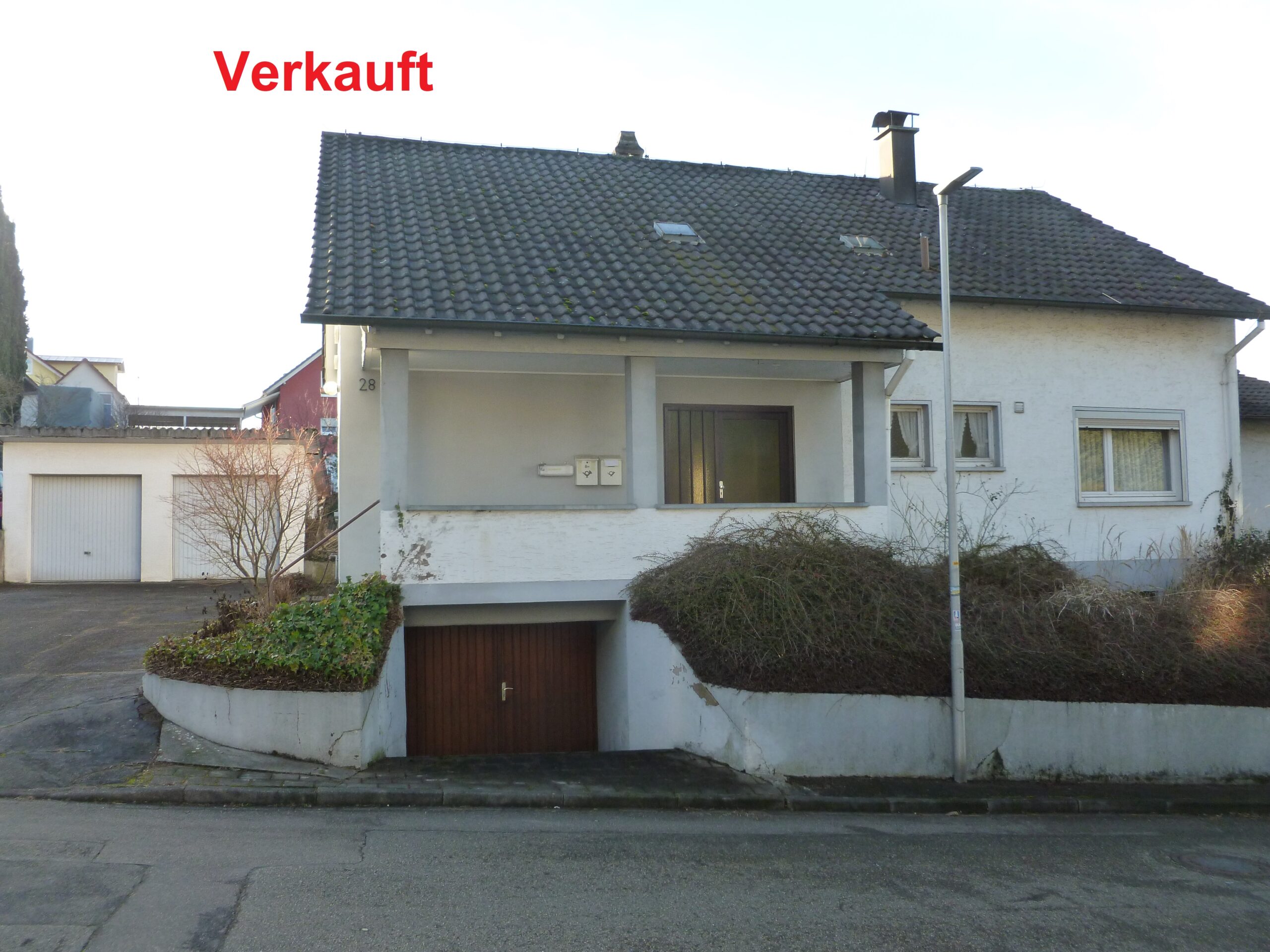 Du betrachtest gerade 1200 m² Grundstück mit Wohnhaus, Garage und Schuppen in 77948 Friesenheim